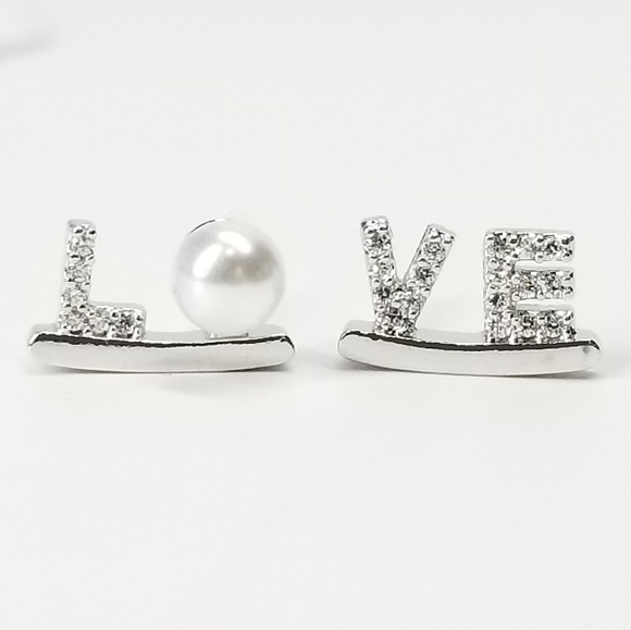 NWT LOVE Studs Earrings Pave CZ - Picture 1 of 8